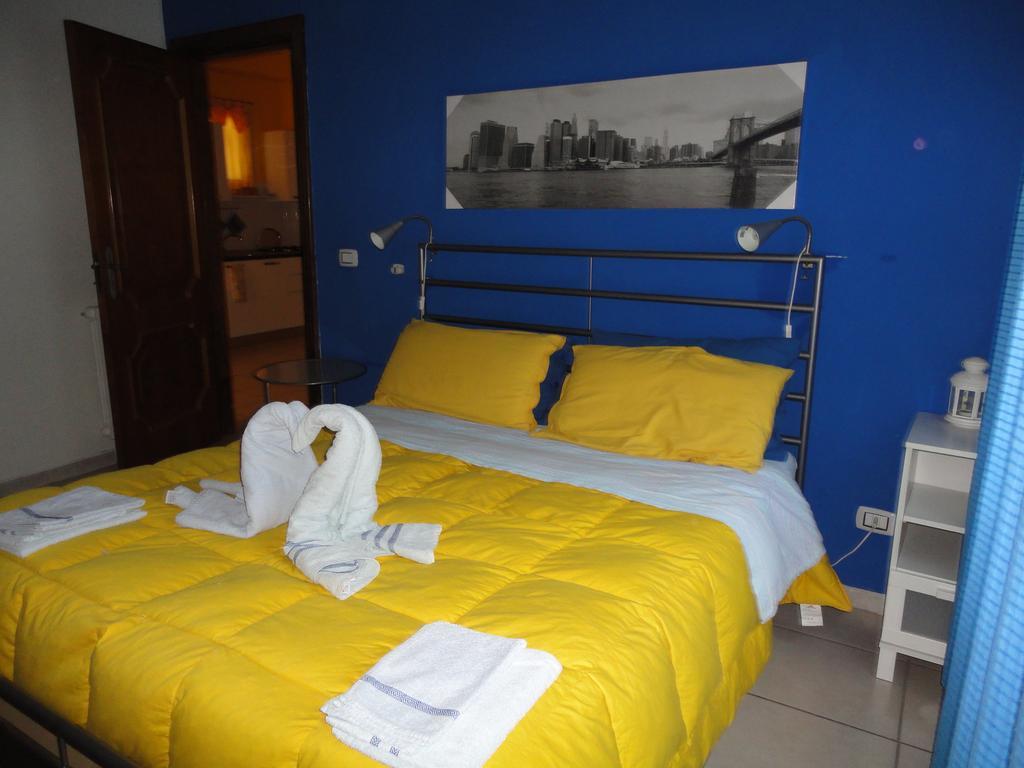 Travel And Living Hotel Trani Exterior photo